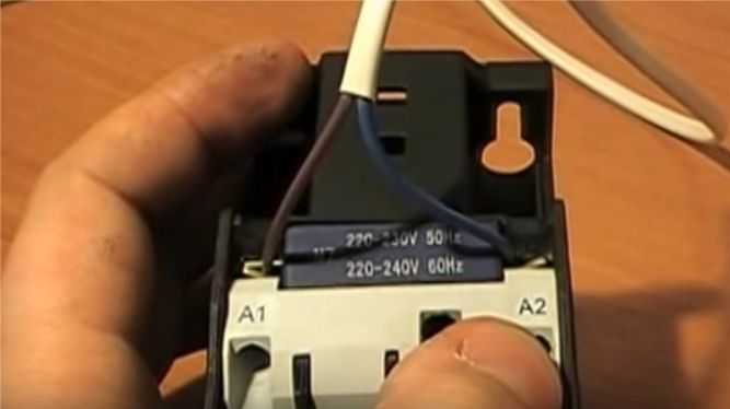 Схемы подключения магнитного пускателя на 220 В и 380 В: как подключить контактор своими руками